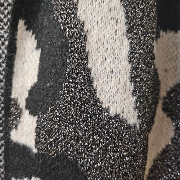 New With Tags Nine West Black Cream And Metallic Gray Camo Long Cardigan Size Me - Picture 9 of 11